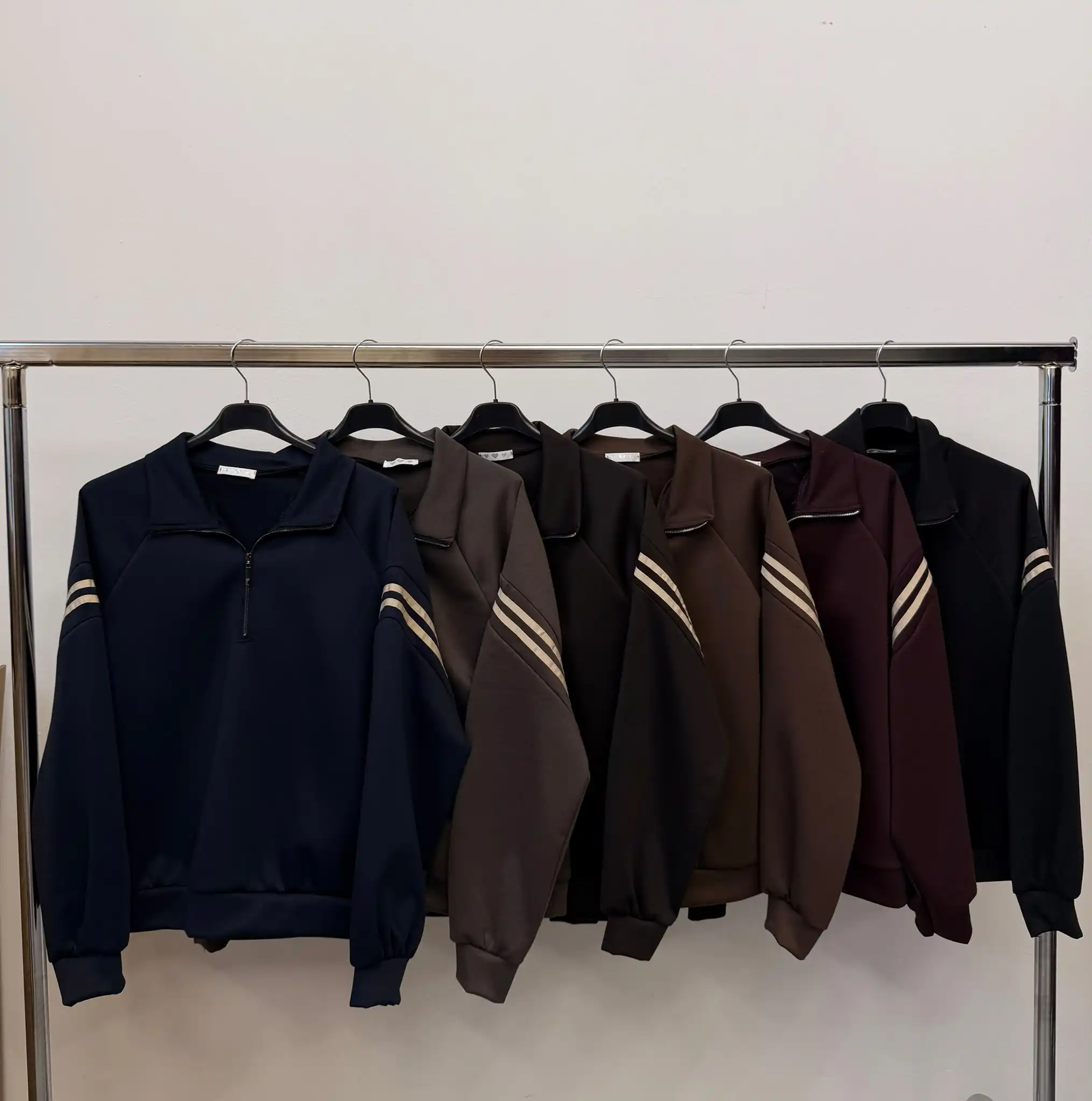 Sweatshirt with Stand Collar