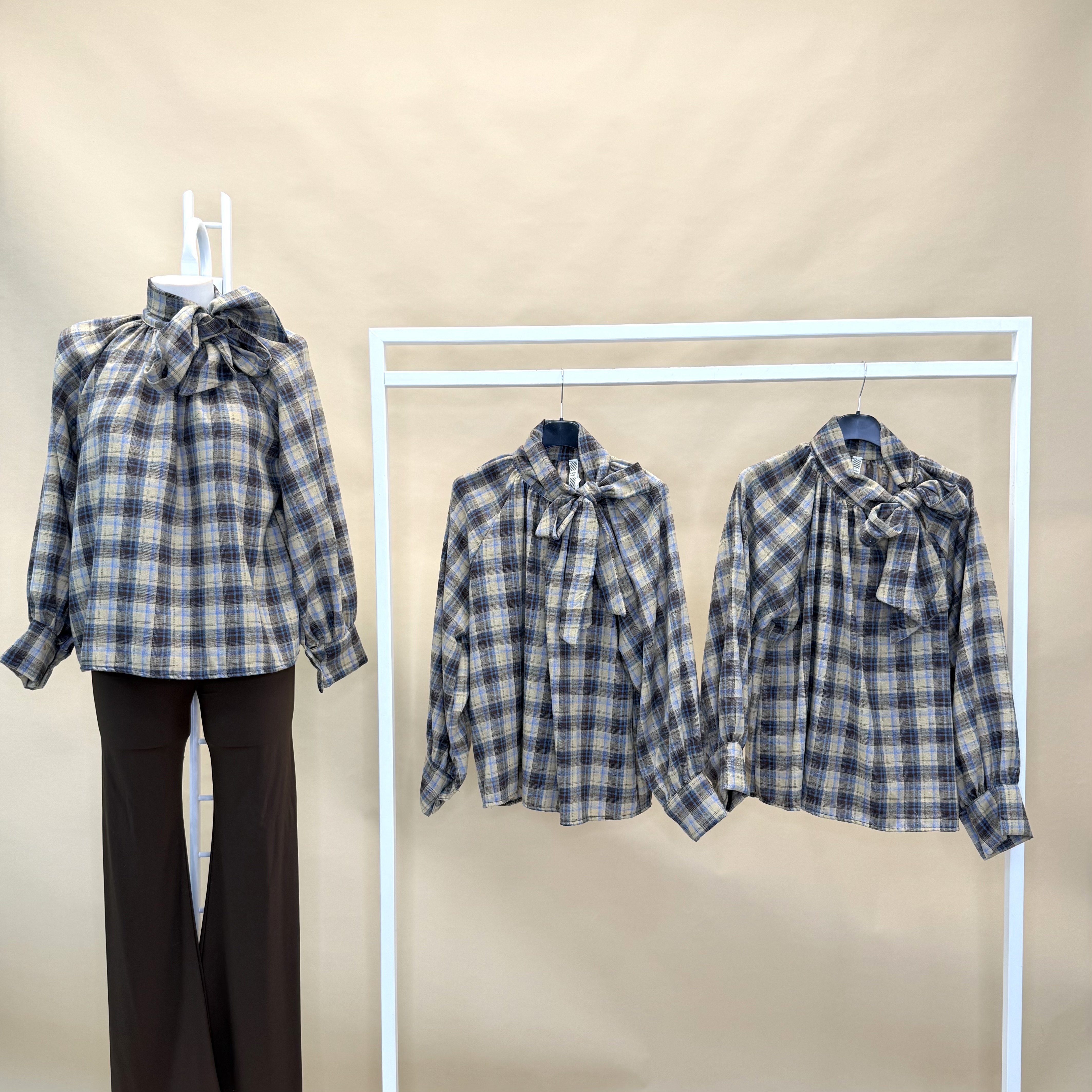 Relaxed Check Blouse