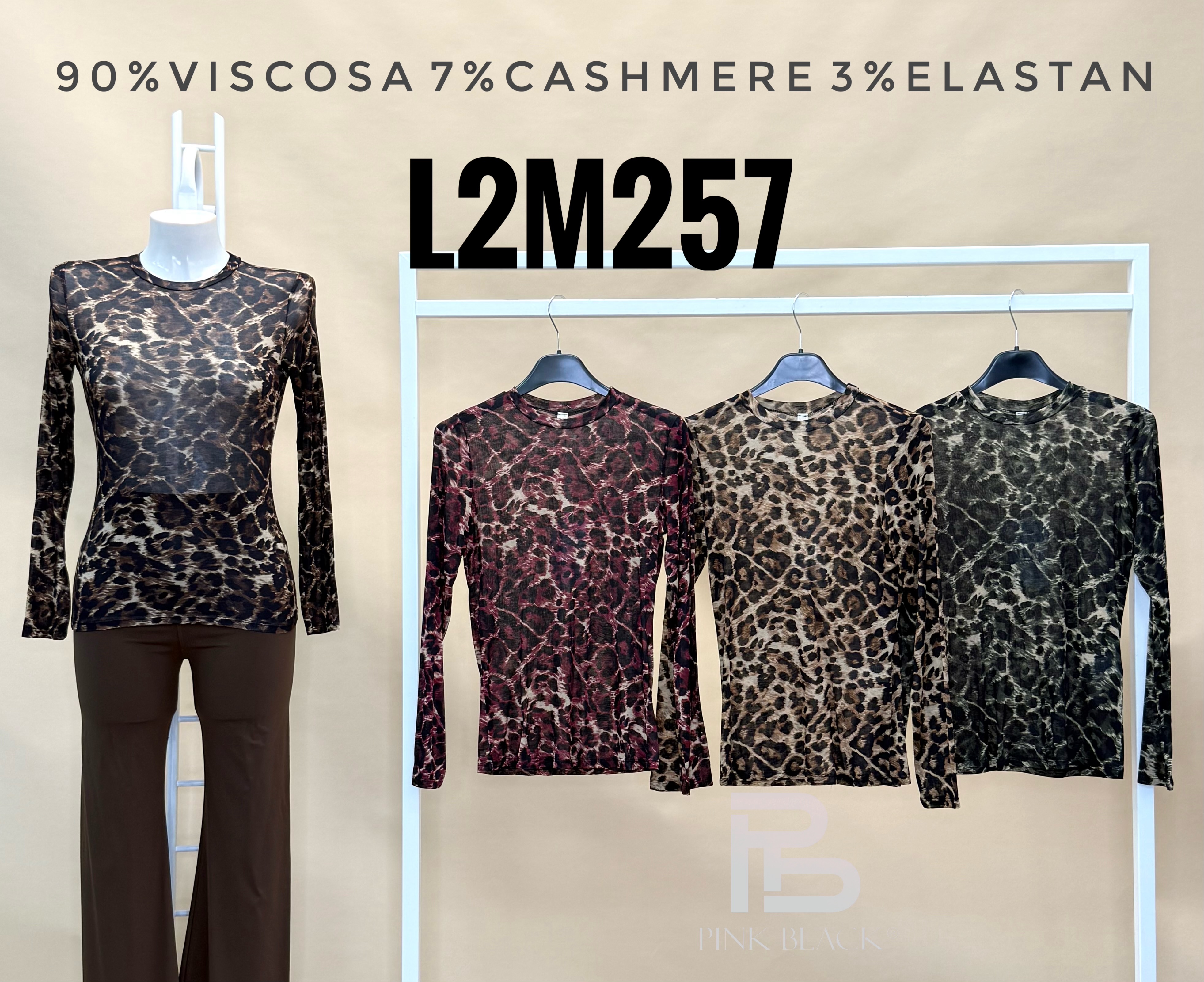 Fitted Leopard-Print Top