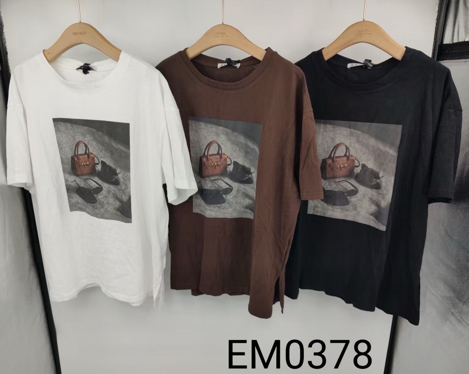 Relaxed Straight Front T‑Shirt