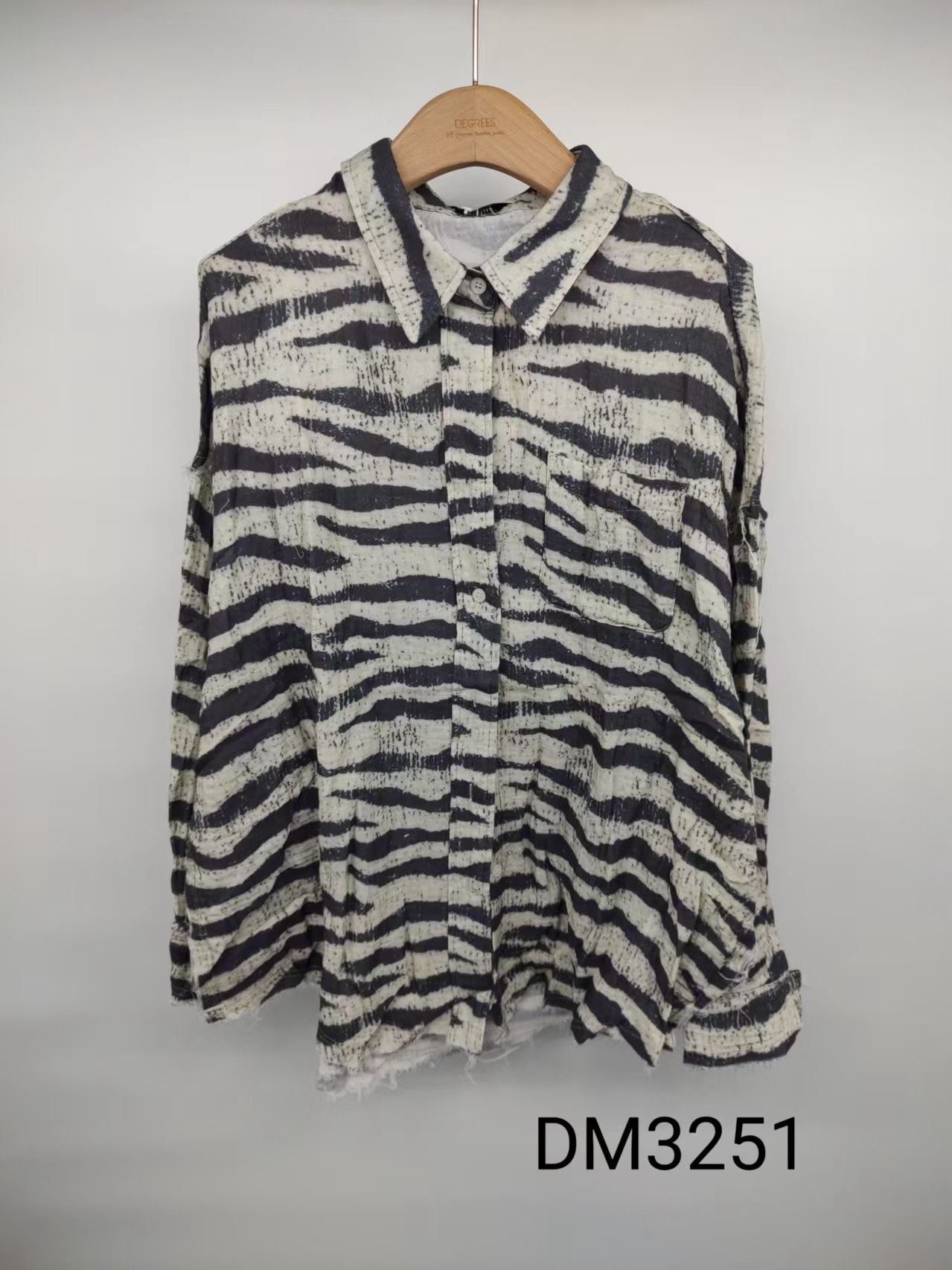 Relaxed-Fit Zebra Shirt