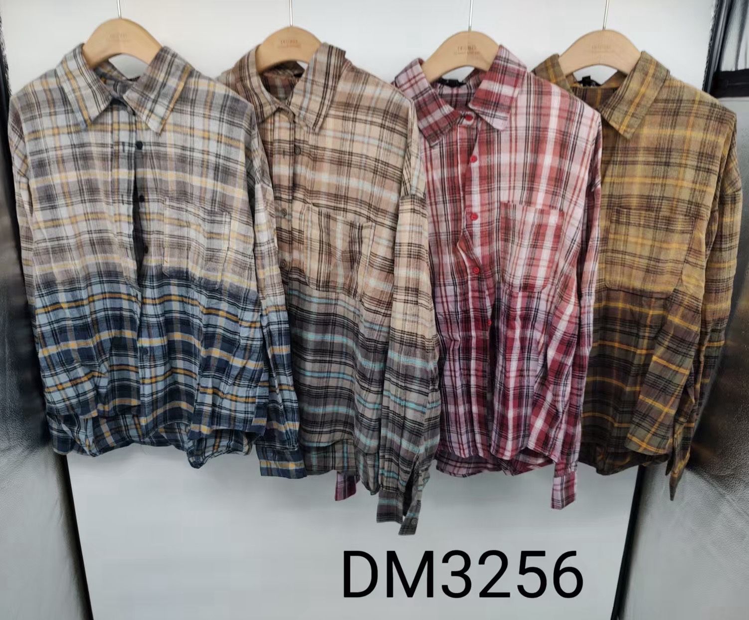 Relaxed Shirt with Collar