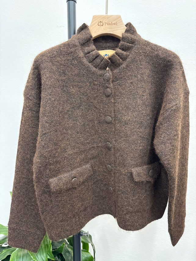 Ruffled-Stand Cardigan