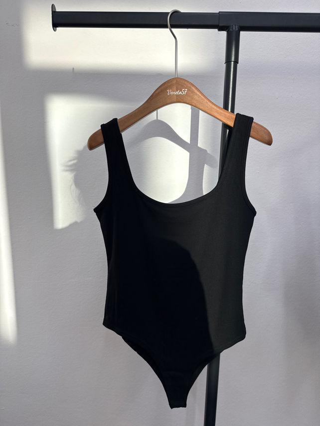 Fitted Scoop-Neck Top