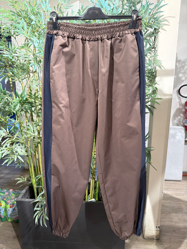 Relaxed Jogger Trousers with Side Stripe