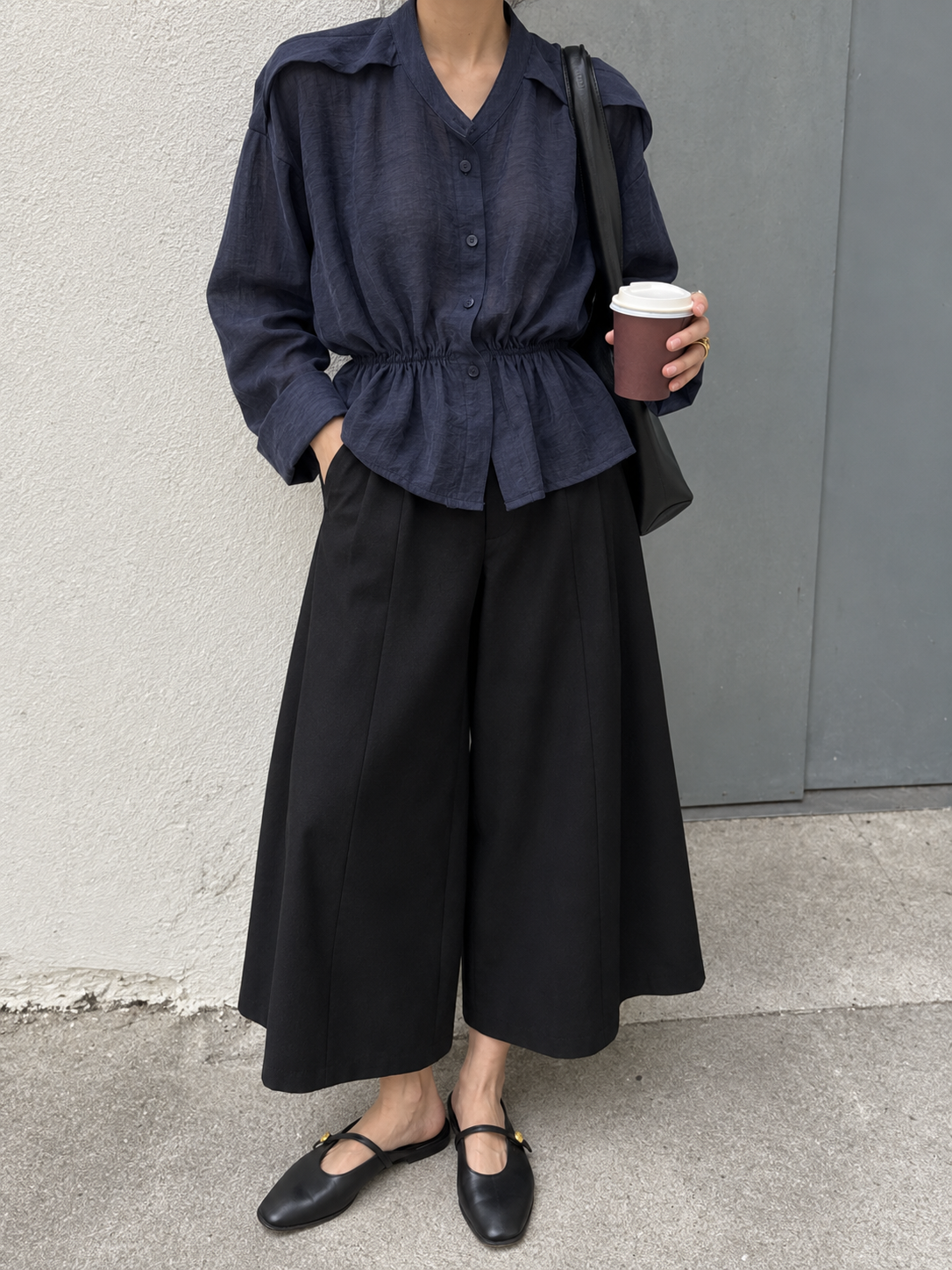 Blouse with Waist Elastic