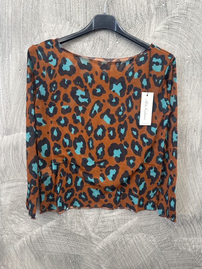 Boat-neck Top