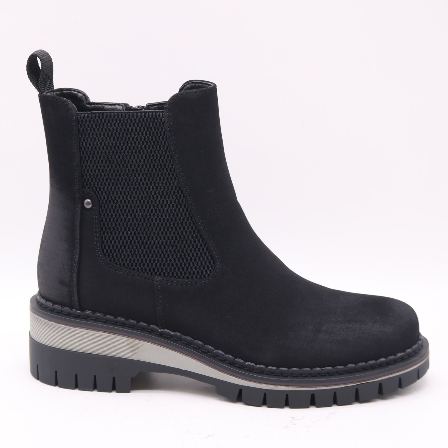 Chelsea Boots with Side Zip