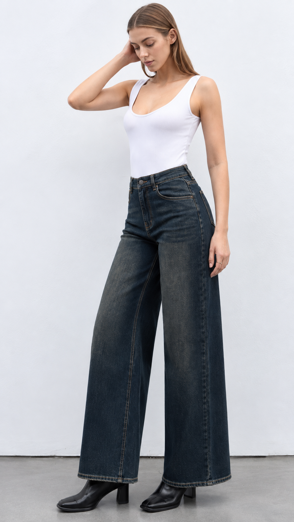 High-Rise Wide-Leg Jeans