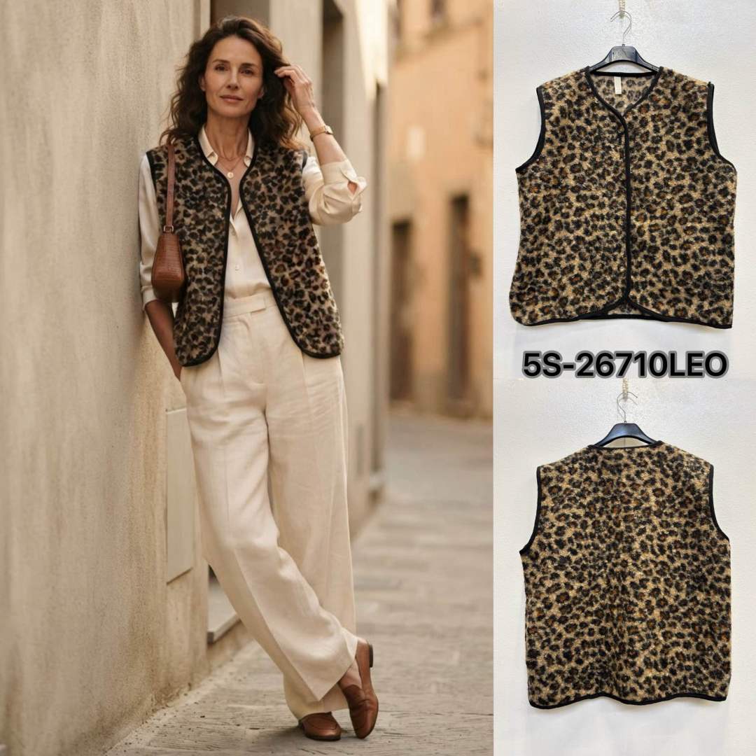 Straight Vest with Pattern