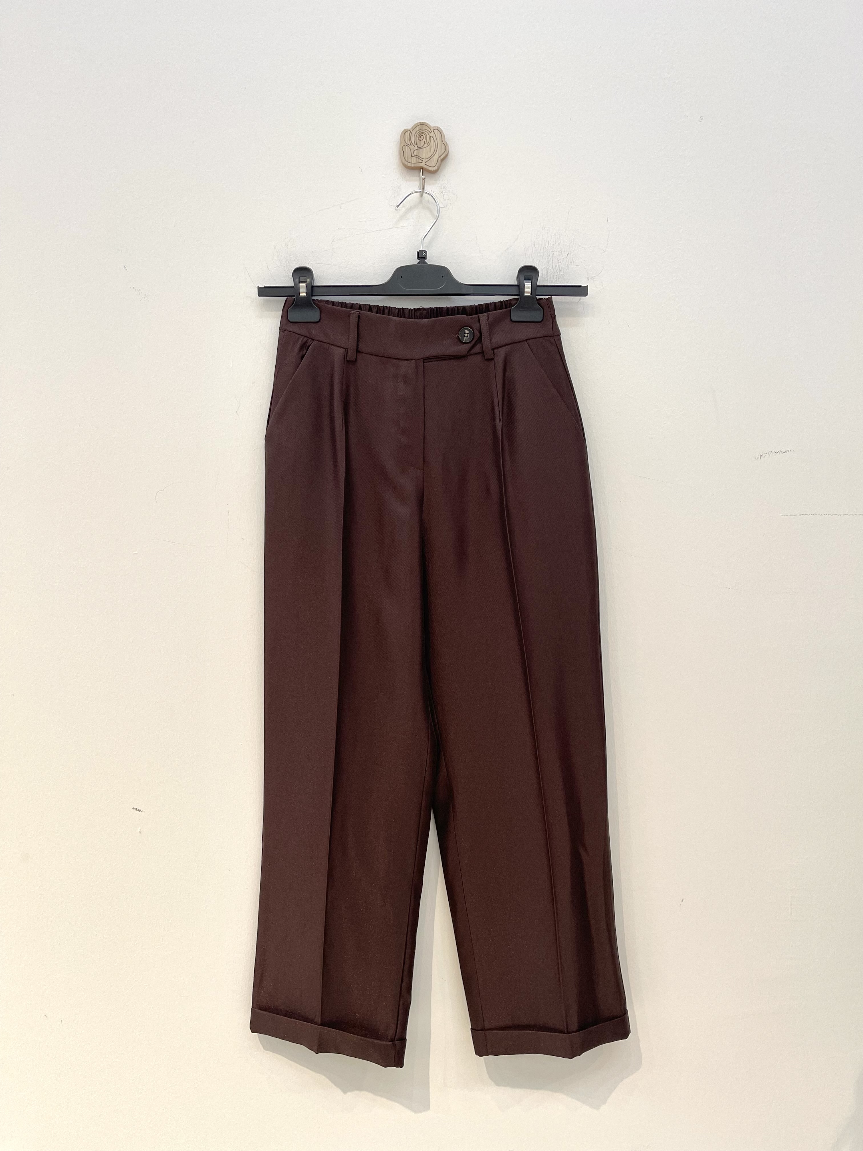 Straight Trousers with Front Pleats