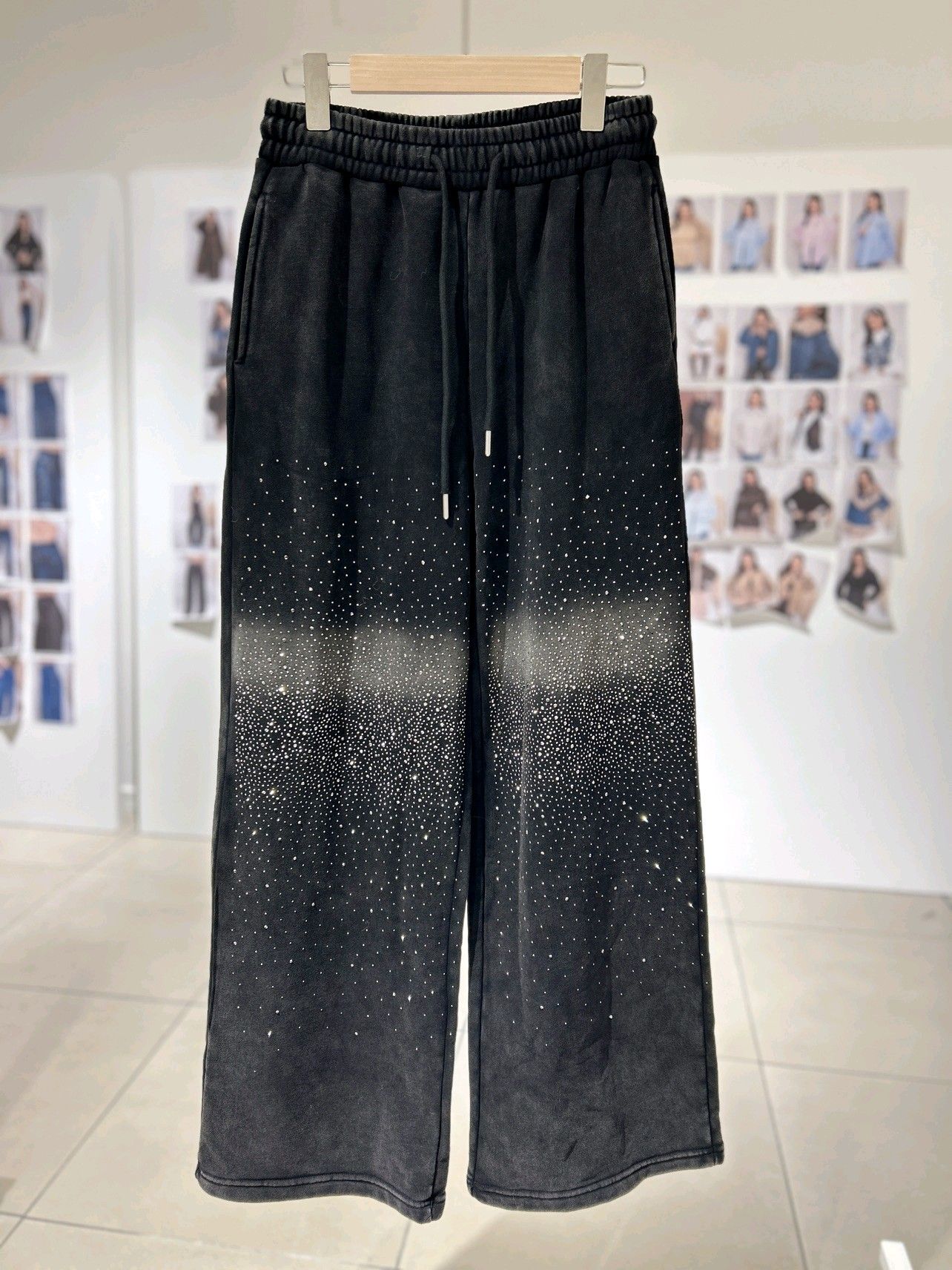 Wide-Leg Drawstring Trousers