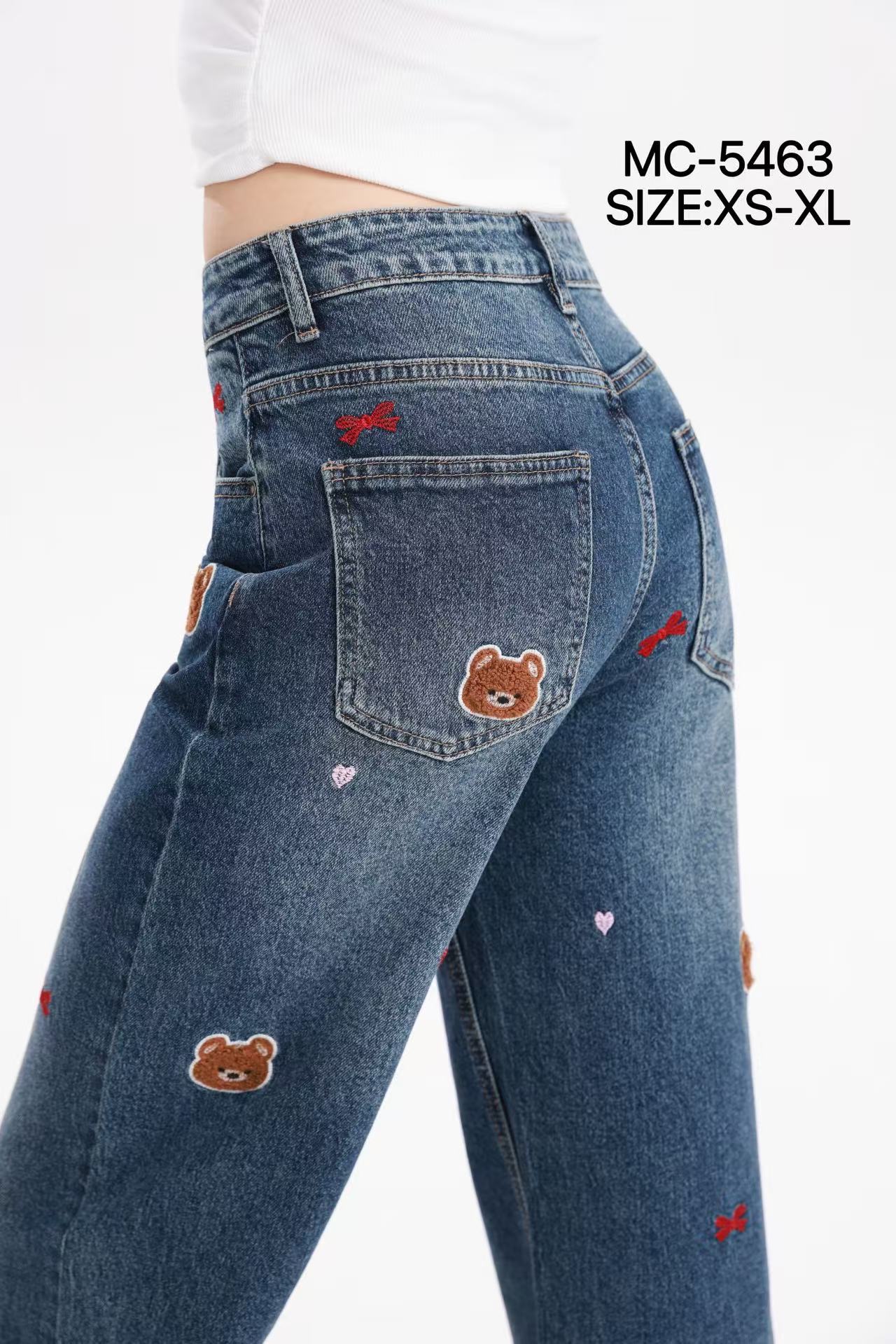 Straight Pants with Embroidered Motifs