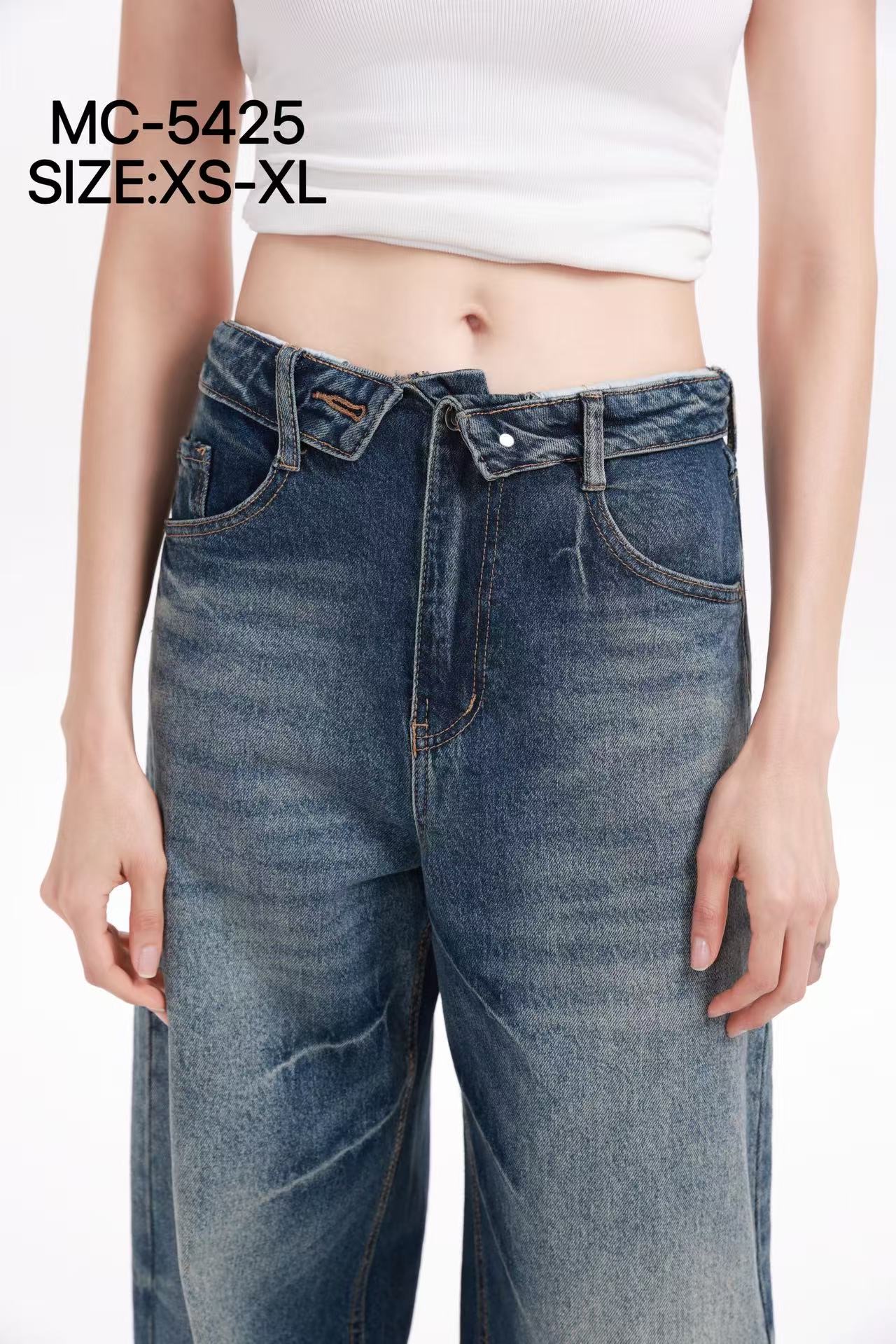 Wide‑leg Jeans