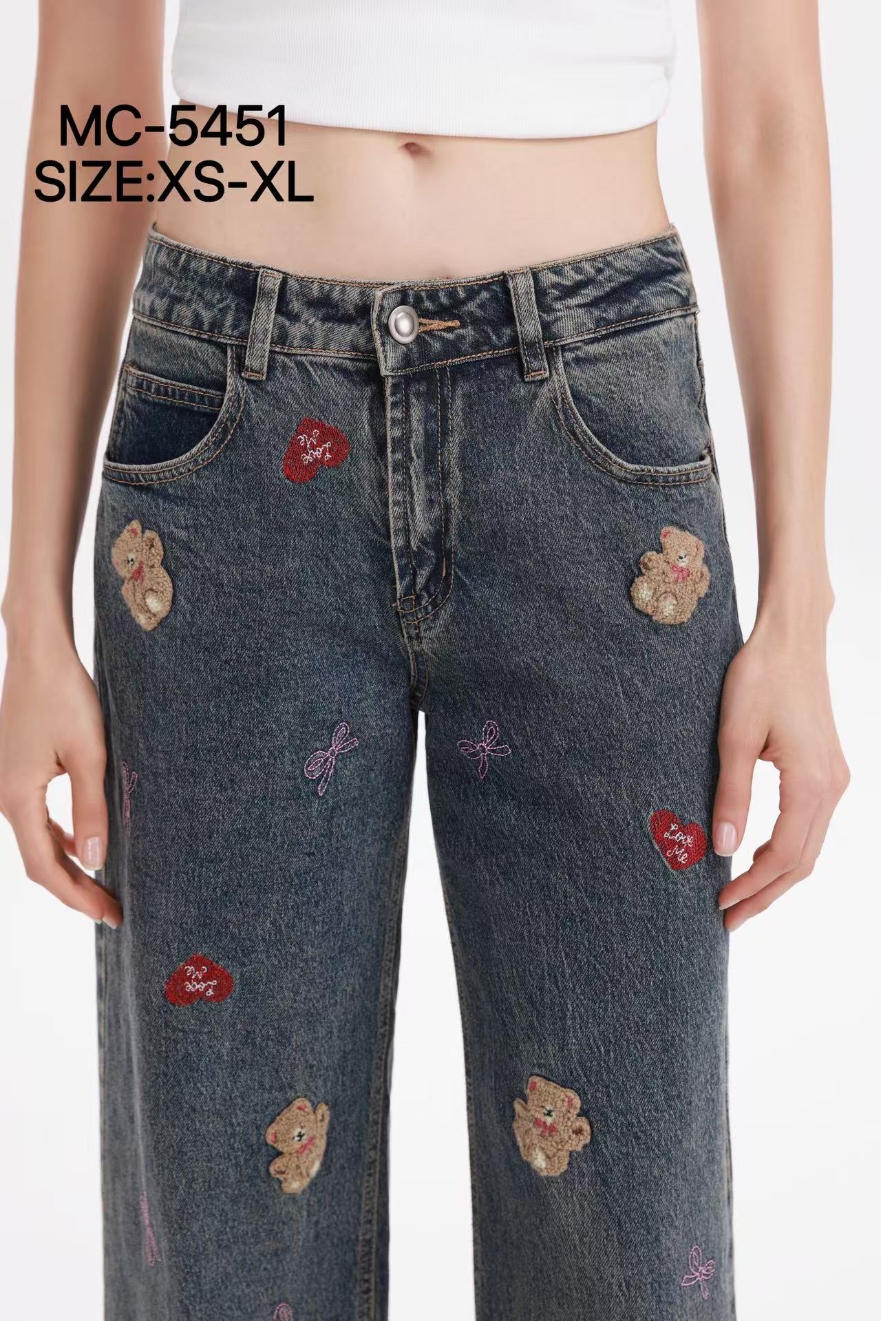 Straight Jeans with Embroidery