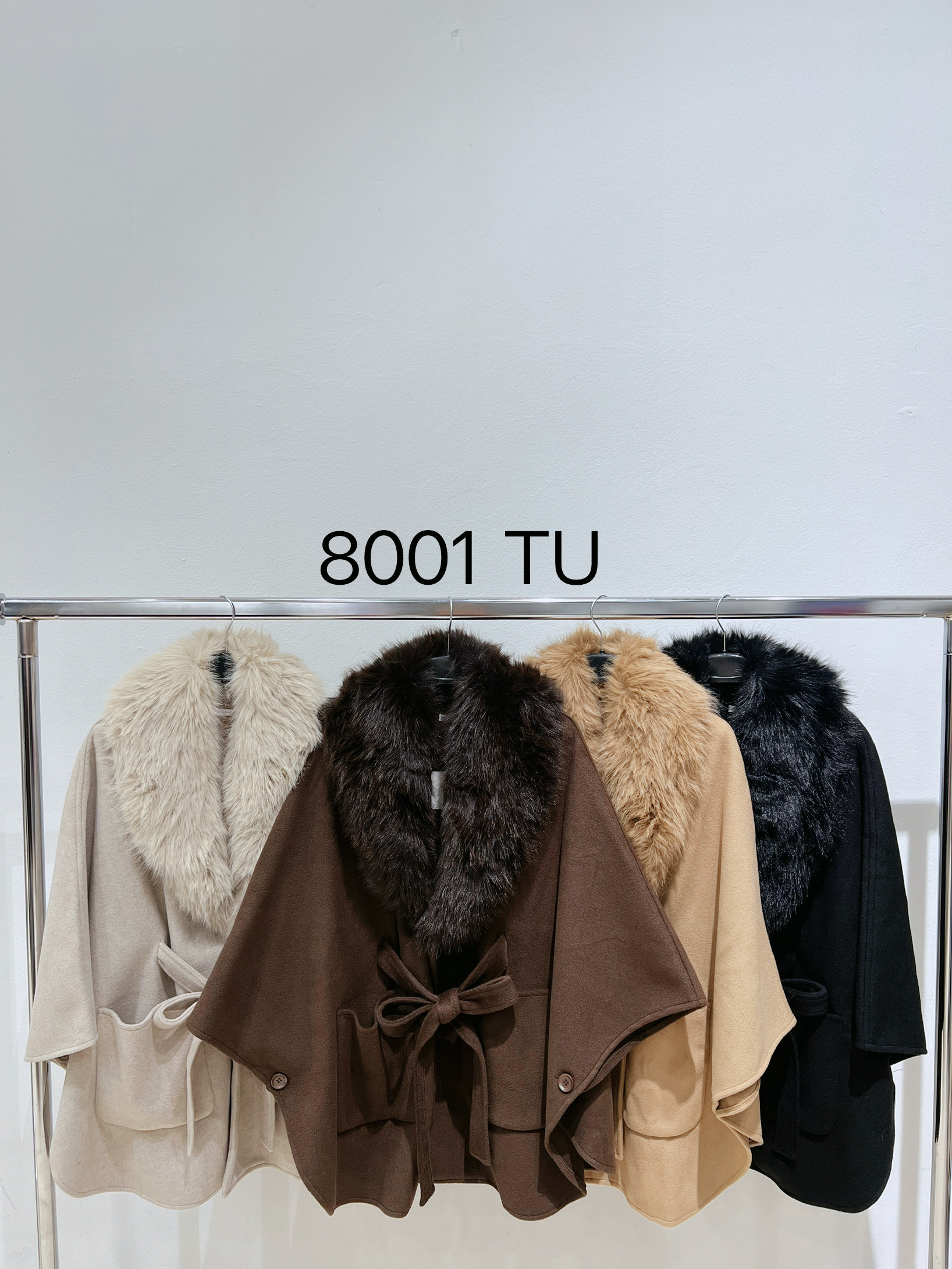 Short Wrap Coat with Collar