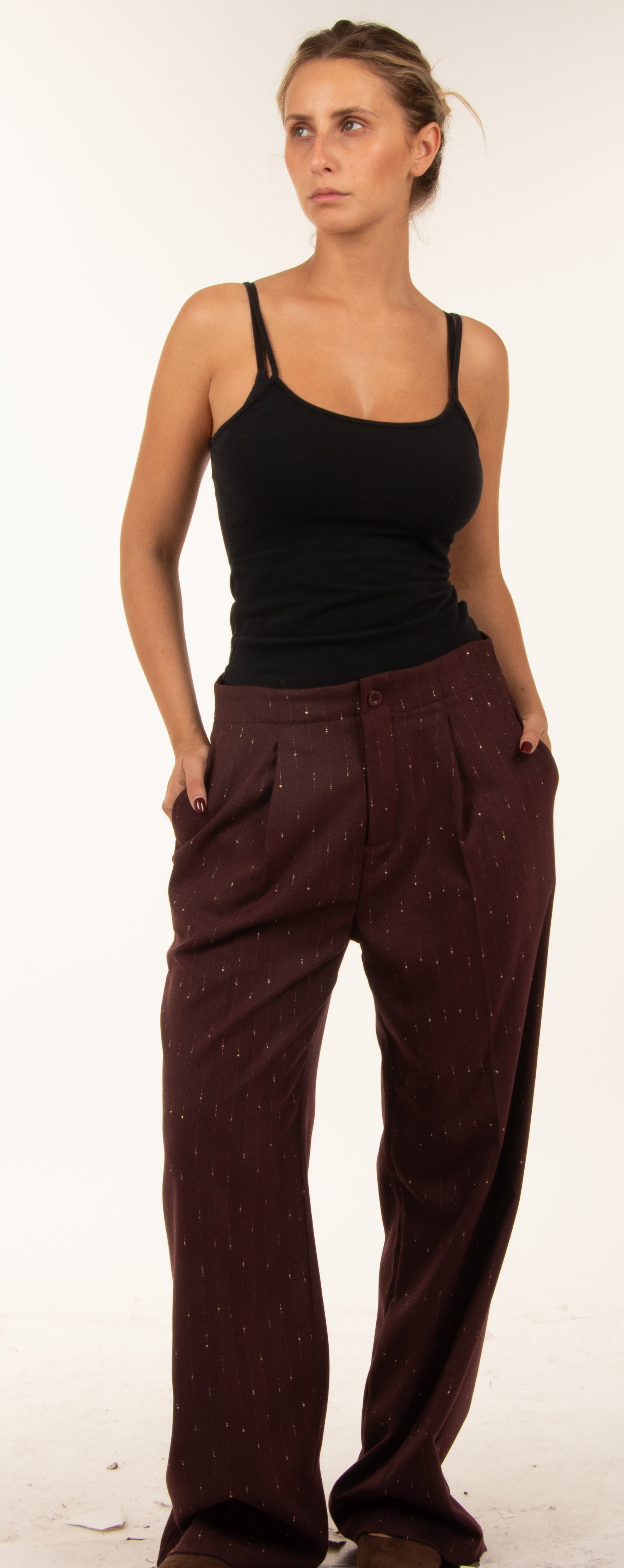 Wide‑Leg Pleated Trousers