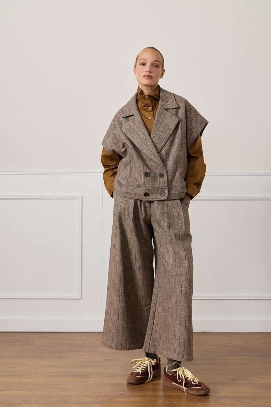 Pleated Wide-Leg Trousers
