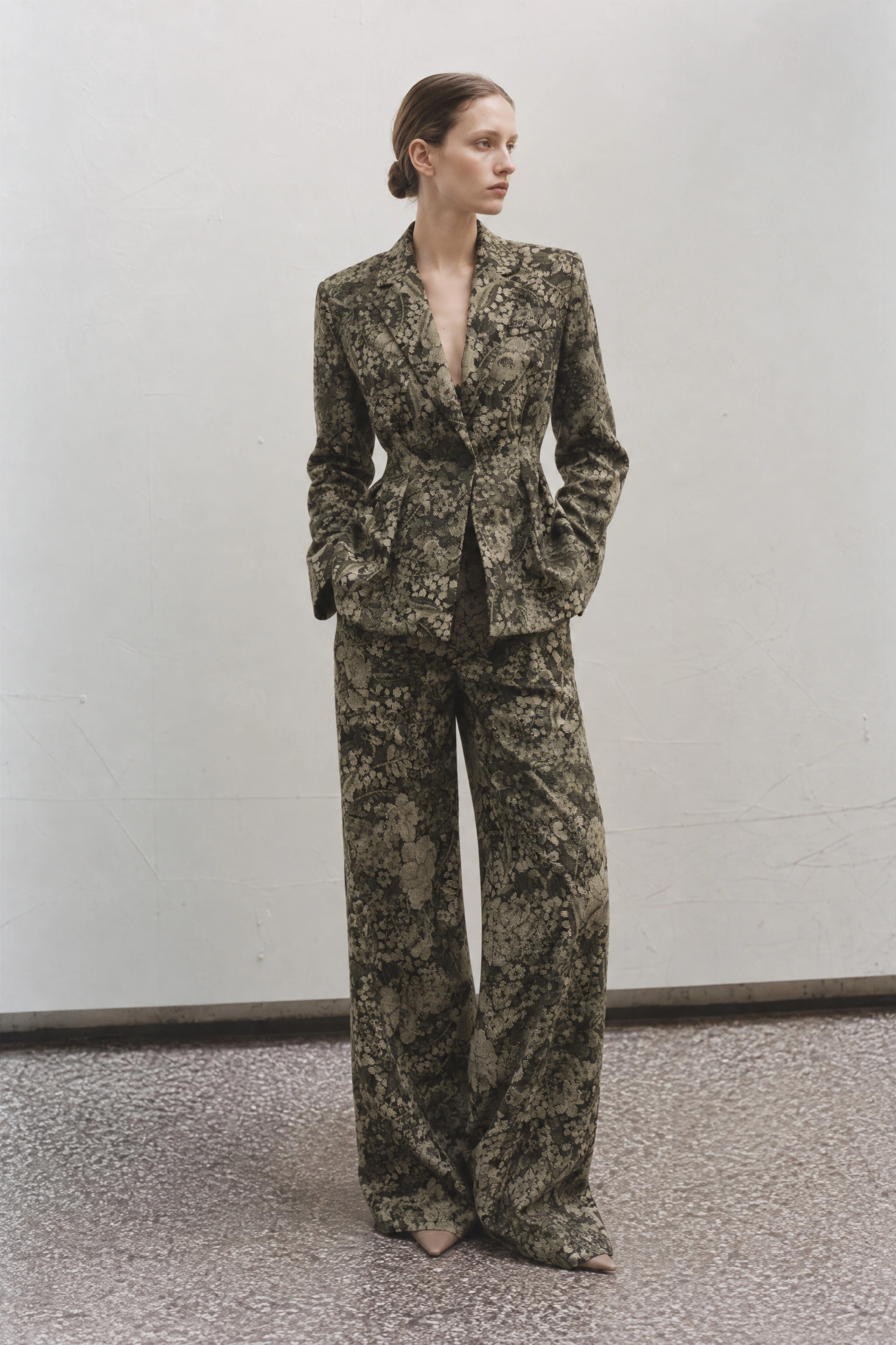 Tailored Blazer with Collar