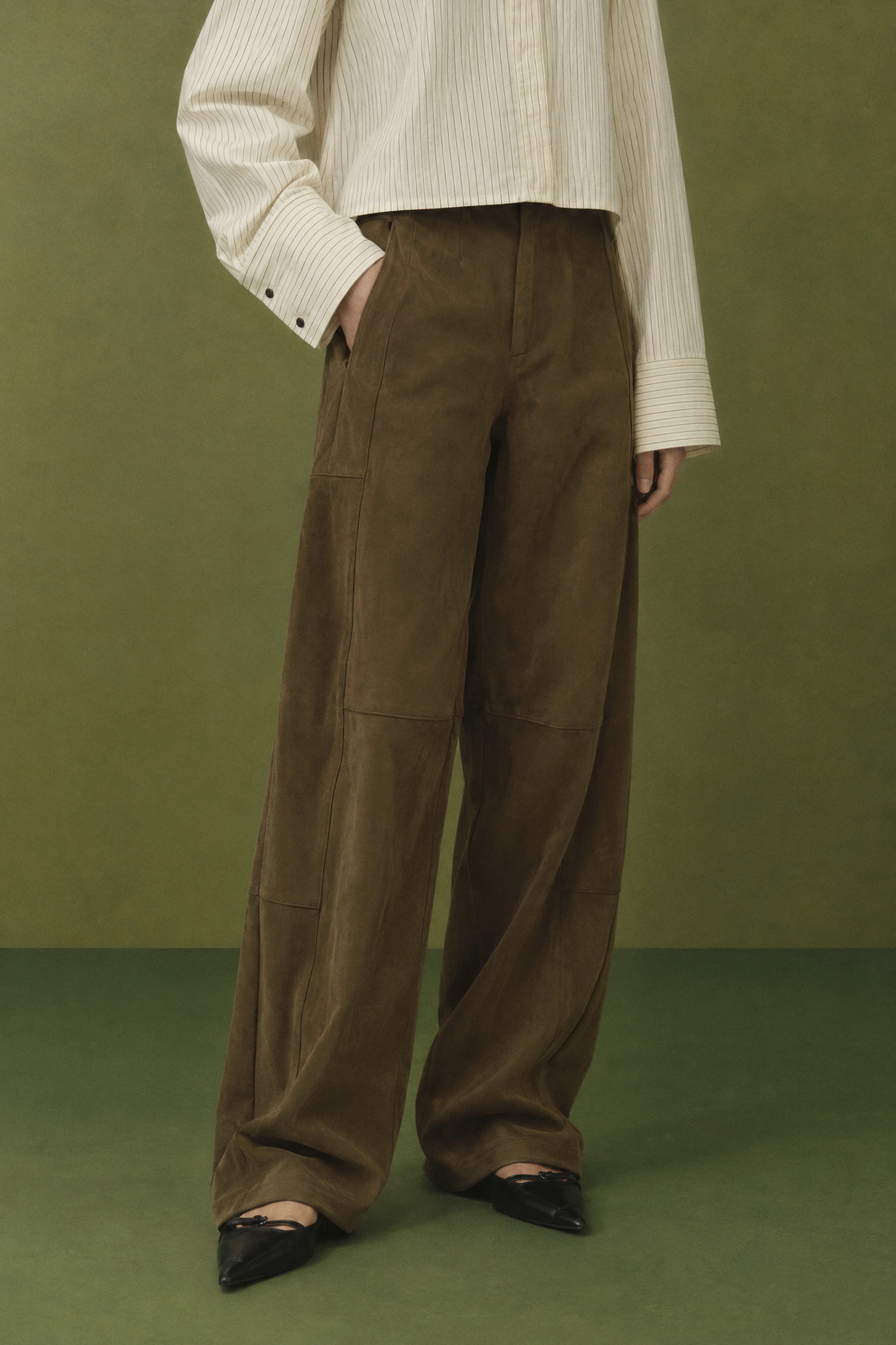 Wide‑Leg Trousers with Belt
