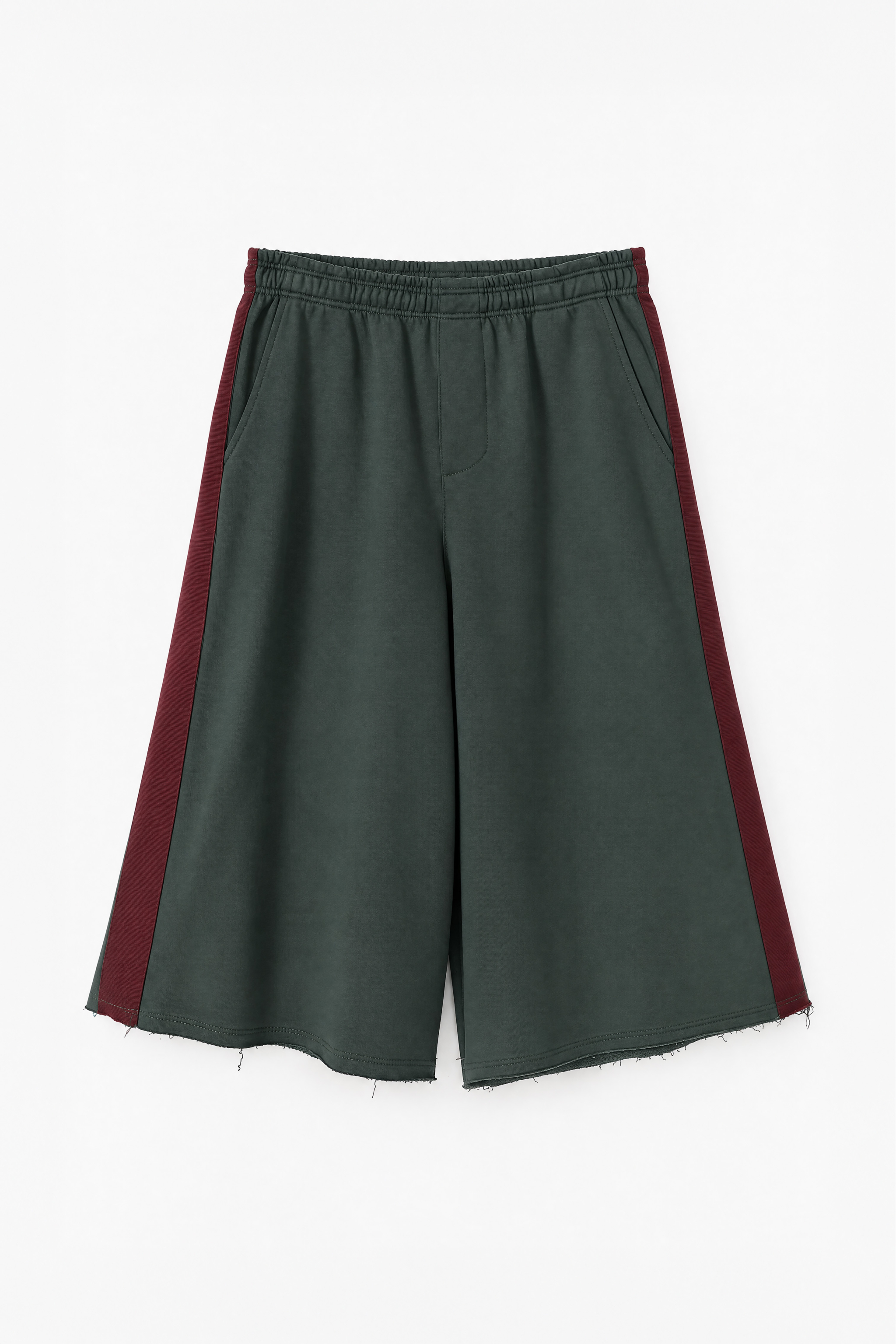 Bermuda Shorts with Side Stripe