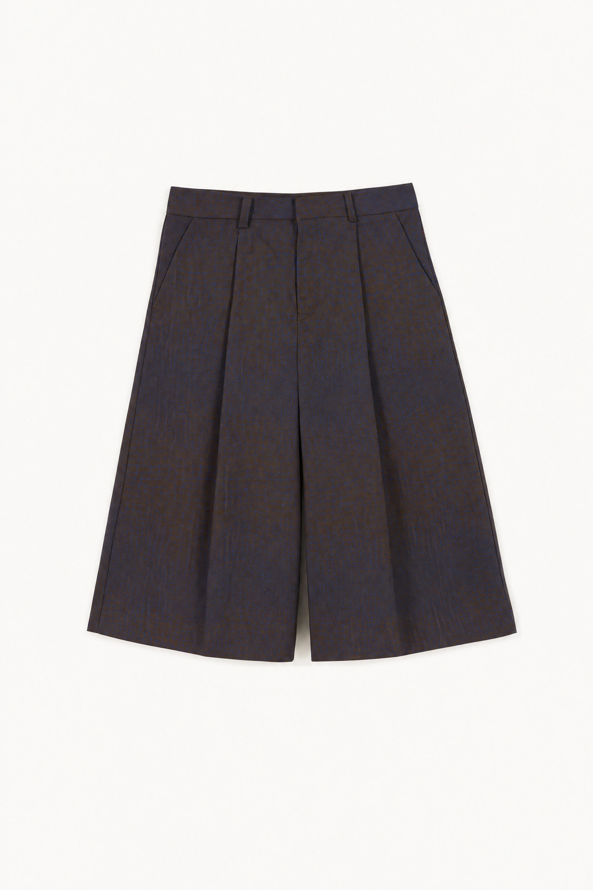 Pleated Bermuda Shorts